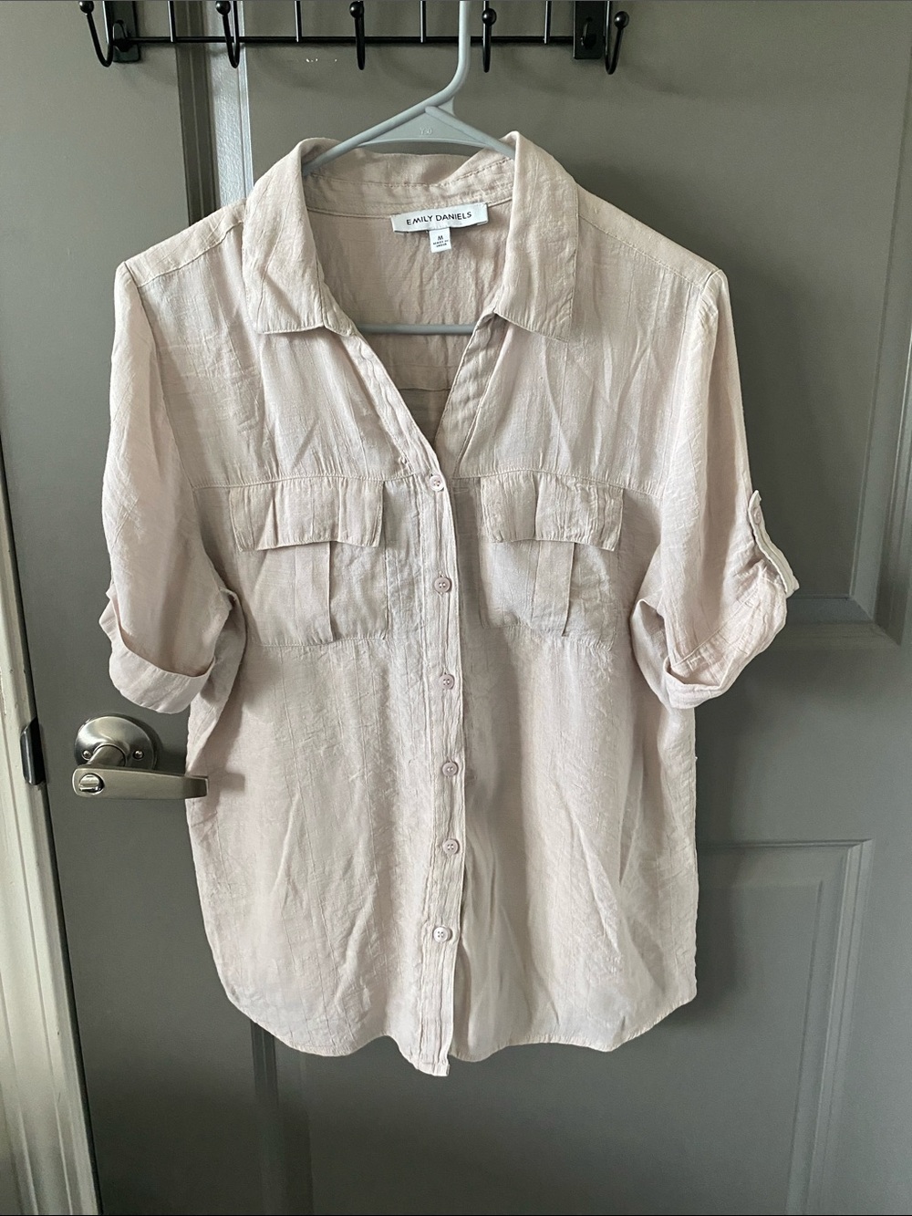 Emily Daniels Women's Button-Front Roll Sleeve Shirt in Light Beige